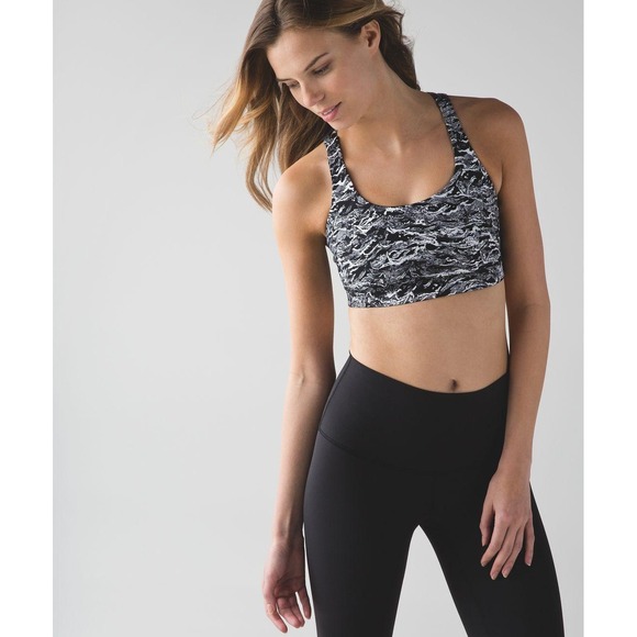 Lululemon Energy Bra Nami Wave White Black Size 10 - Picture 1 of 7